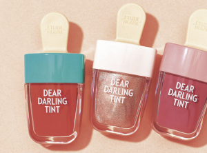 韓国の流行りのメイクはこれだ!グレーのカラコンとアイラインが大活躍!